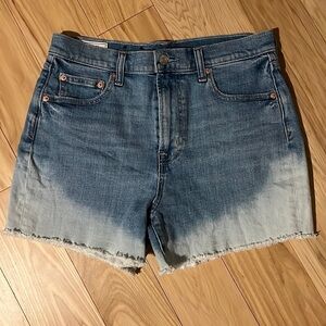 🎉Women’s Gap denim ombré bleached high rise shorts